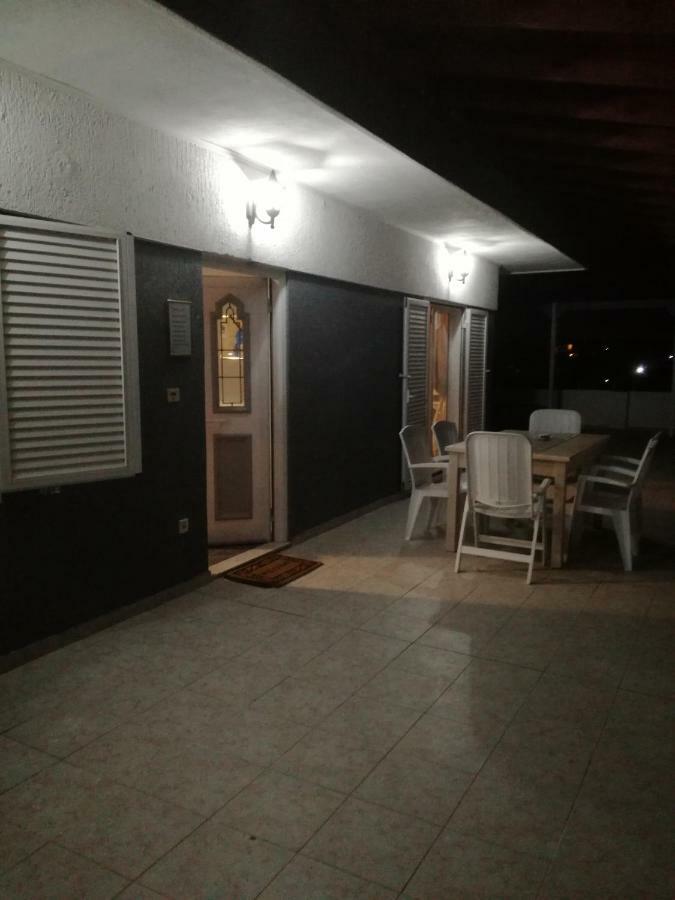 ארטמידה Seven Seas Apartments מראה חיצוני תמונה